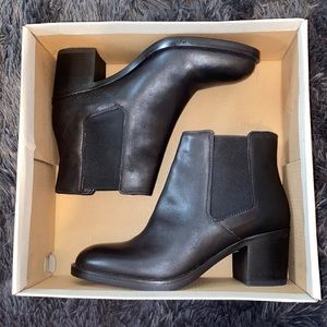 Clarks leather shoes